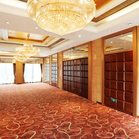 Holiday Inn Shanghai Pudong Nanpu By Ihg Xangai Exterior foto